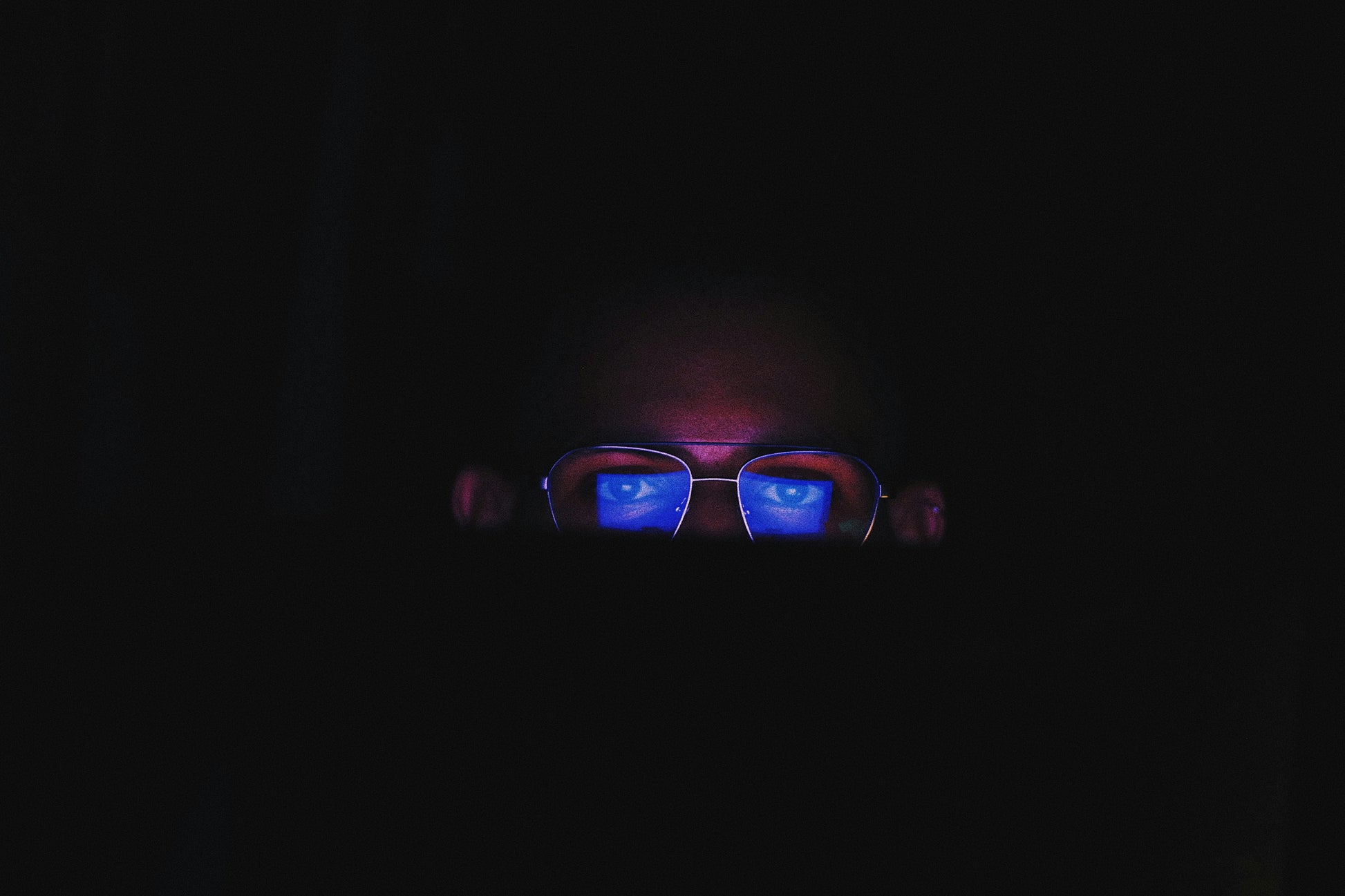Blue light blocking glasses woman screen protection